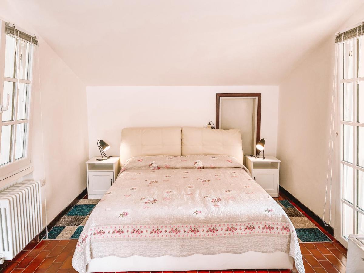 Casa Zoe Διαμέρισμα Lezzeno Εξωτερικό φωτογραφία
